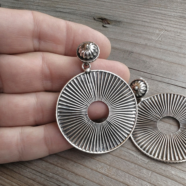 Orecchini in argento 925 a cerchio - GOMTI