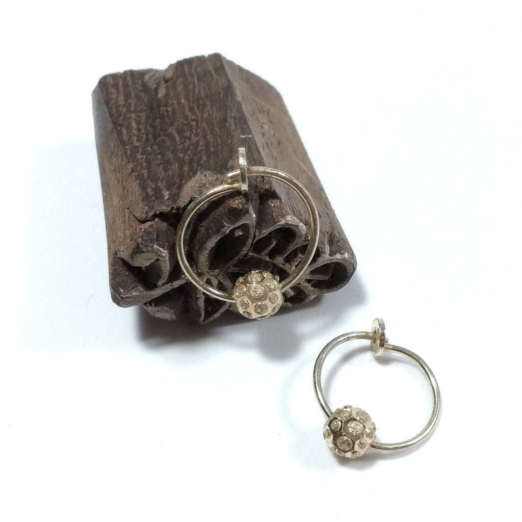 ORECHINO CERCHIO Oro 18 carati con gancio argento dorato Orecchini artigianali | ETNICO