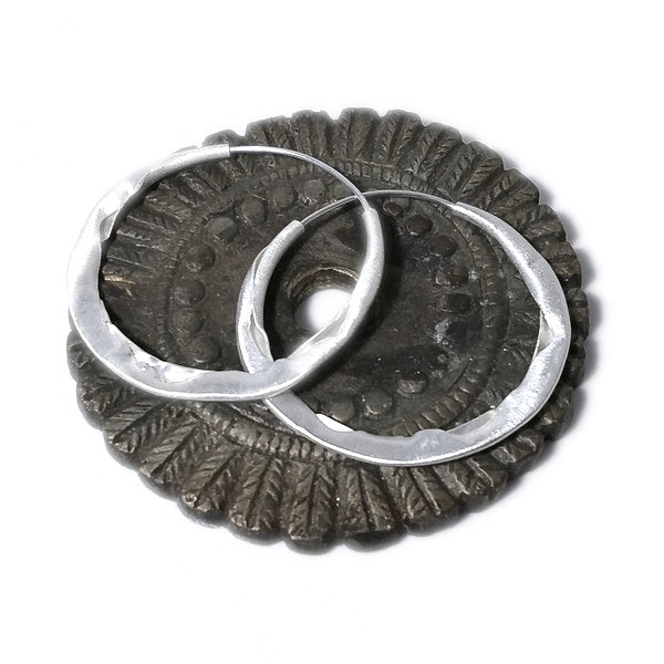 ORECCHINI artigianali a cerchio argento 925 satinato - MONI