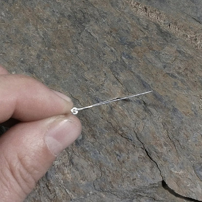 ORECCHINI DONDI WHITE cerchio da lobo argento | Orecchini artigianali