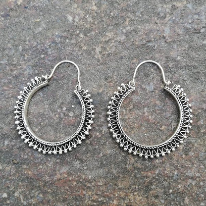 ORECCHINI etnici LARANYA in ottone senza pietra | ORECCHINI etnici spirale | ilmondodiwit.com