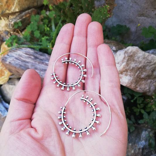 ORECCHINI ETNICI Ottone lucido Orecchini artigianale | Spirale Gypsy