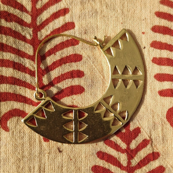 ORECCHINI etnici JENYA in ottone – color oro