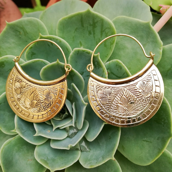 ORECCHINI etnici BHAGYA in ottone senza pietra | ORECCHINI etnici in ottone | ilmondodiwit.com