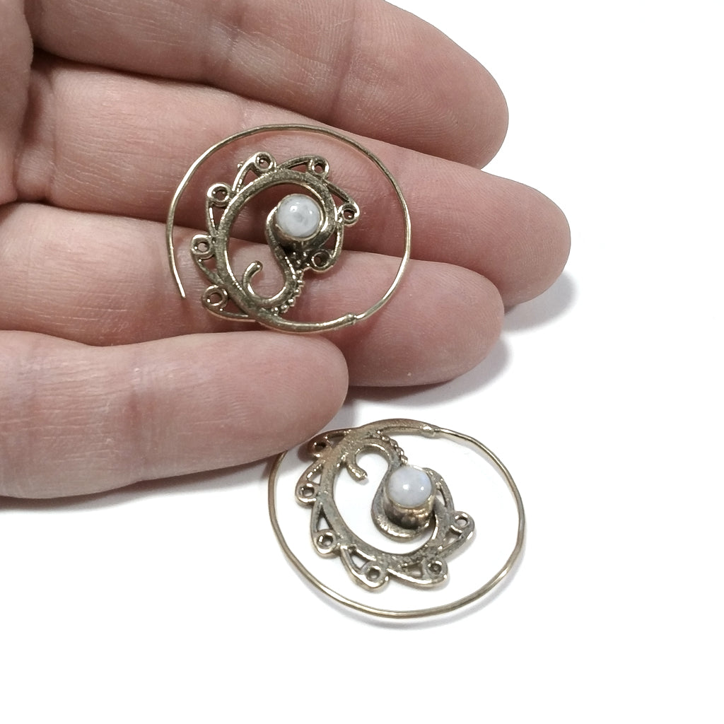 ORECCHINI ETNICI Ottone lucido ORECCHINI Pietra di Luna | Spirale