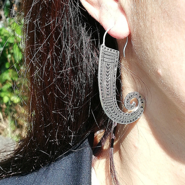 ORECCHINI ETNICI Ottone lucido Orecchini artigianale | KAREN