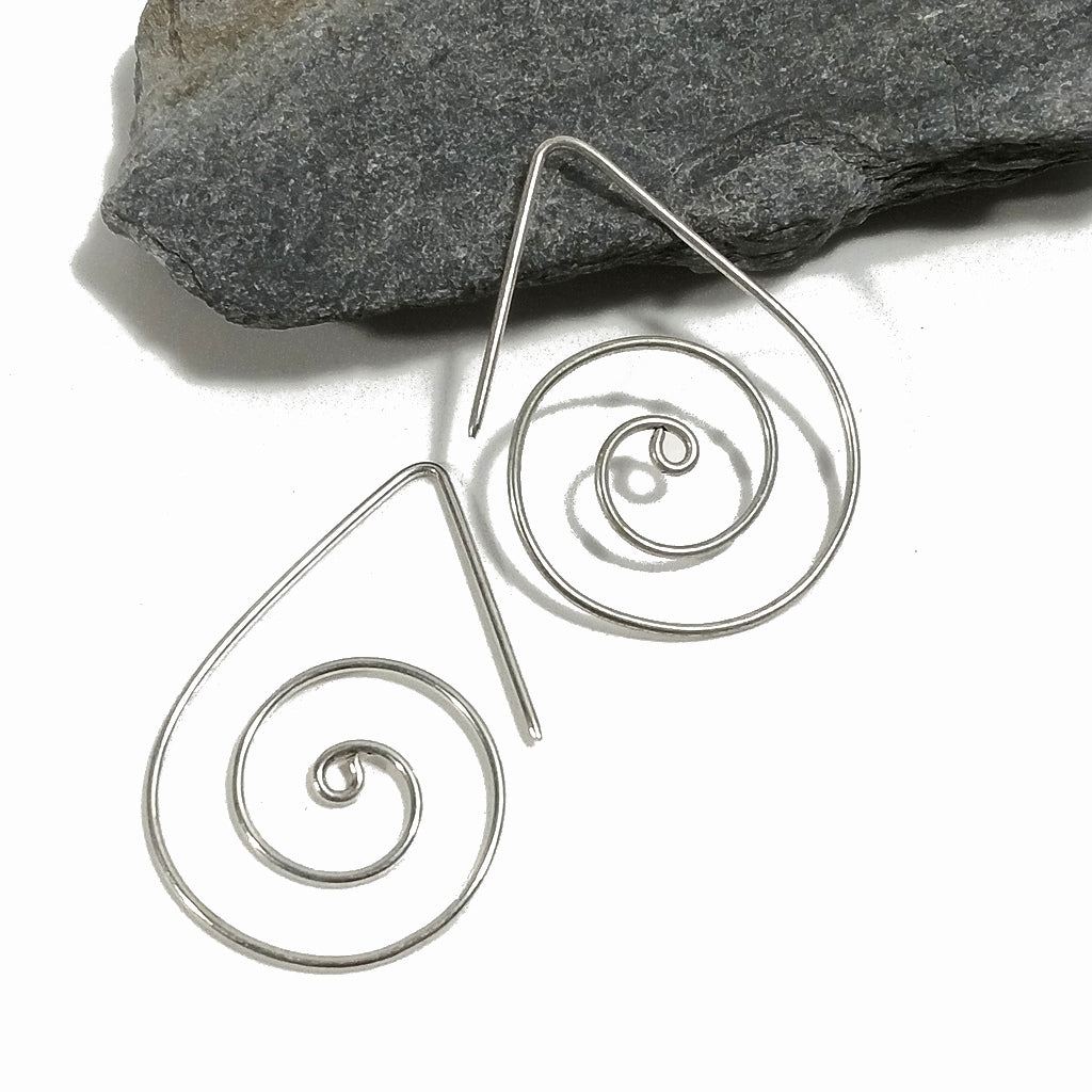 Orecchini etnici Ottone con Spirale Sutra - UMARIA