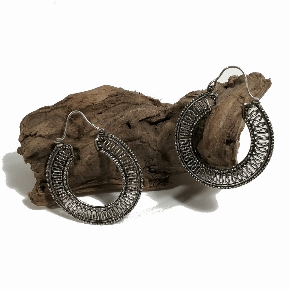 ORECCHINI ETNICI Ottone lucido Orecchini artigianale | Cerchio filigrana – immagine1