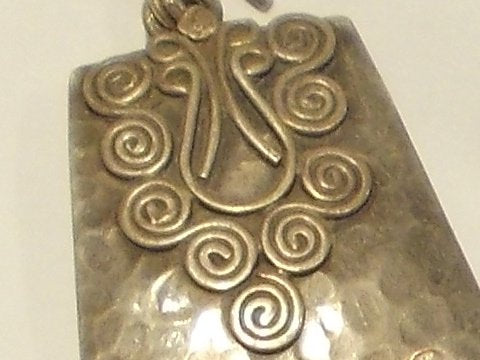 ORECCHINO ETNICO argento vecchio - ISHANI – immagine6