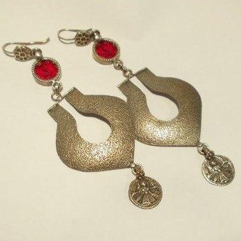 ORECCHINO etnico argento vecchio