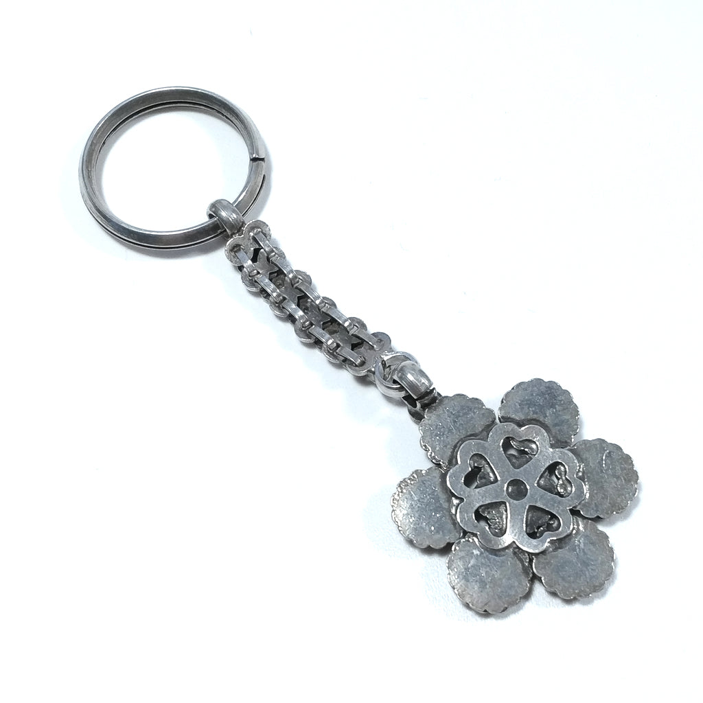 PORTACHIAVI argento in argento 925 con ORNAMENTI etnici – forma floreale