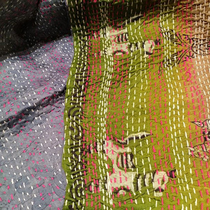 Sciarpa KANTHA con tessuti vintage misto seta ricamo a mano - verde