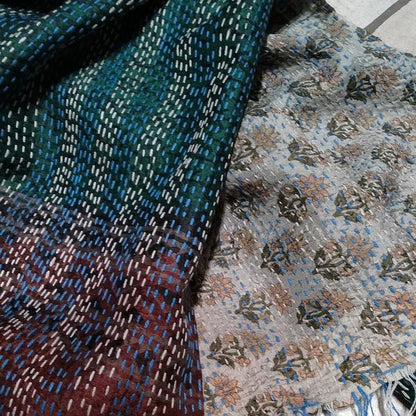 Sciarpa KANTHA con tessuti vintage misto seta ricamo a mano verde