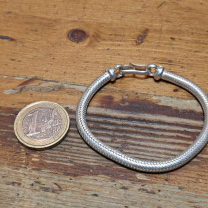 dettaglio bracciale snake